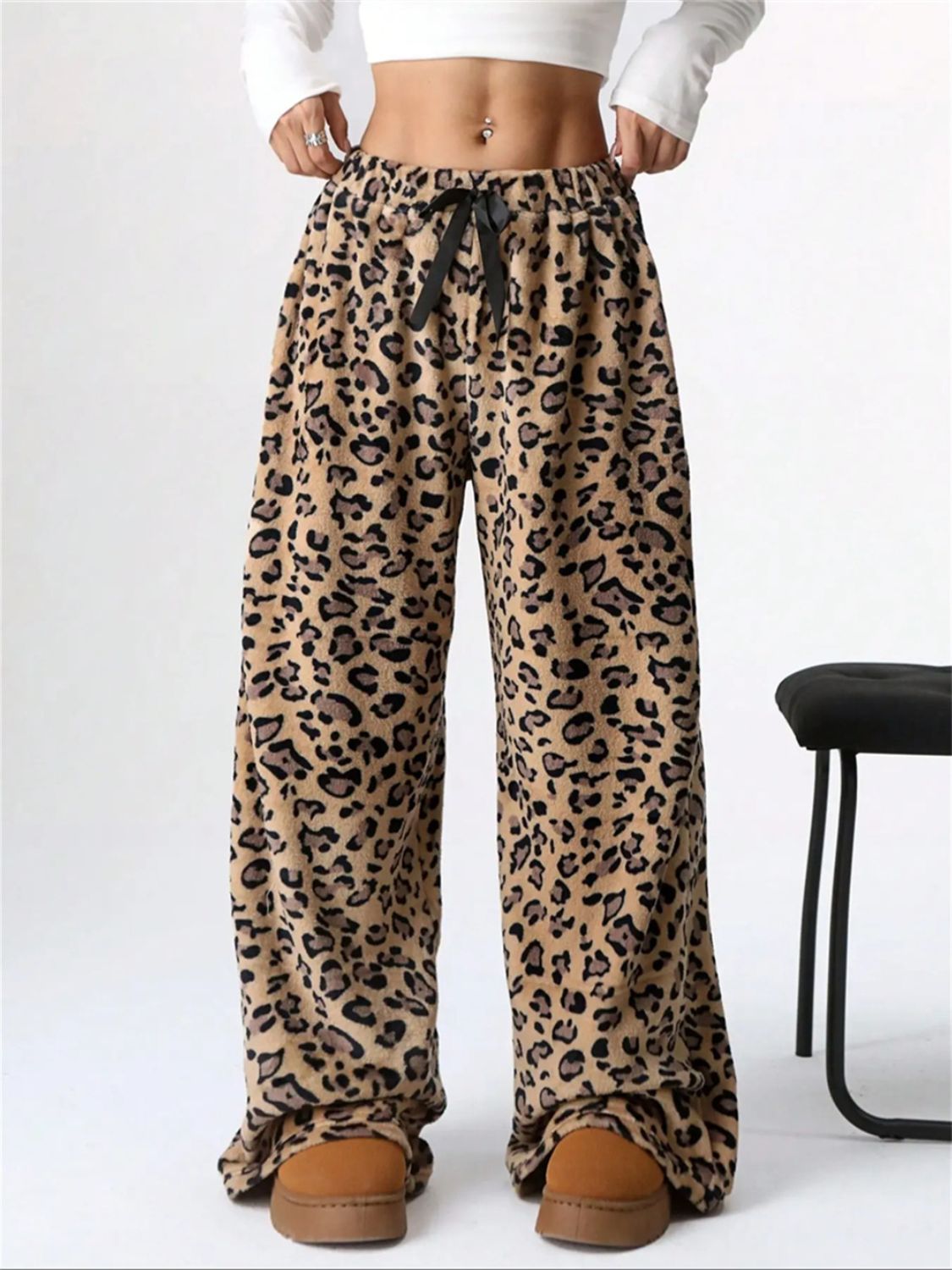 WestCloset Leopard Wide Leg Plush Pants