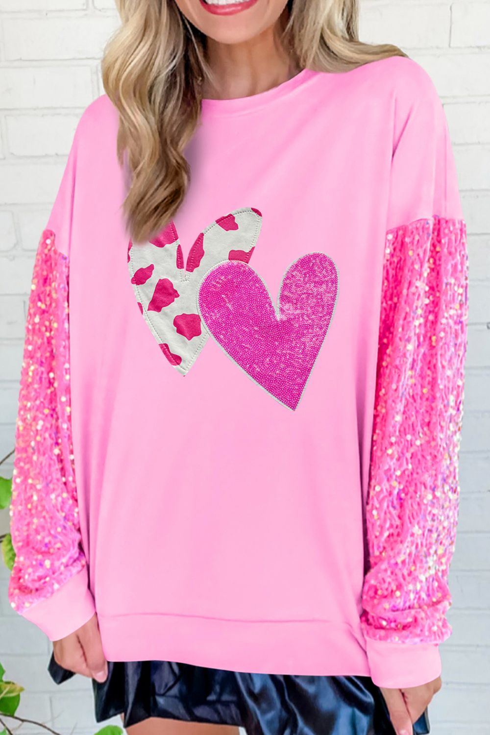 WestCloset Valentine’s Day Sequin Heart Long Sleeve Sweatshirt