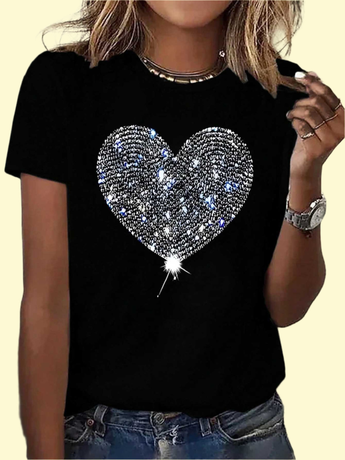 Black heart graphic round neck t-shirt for women