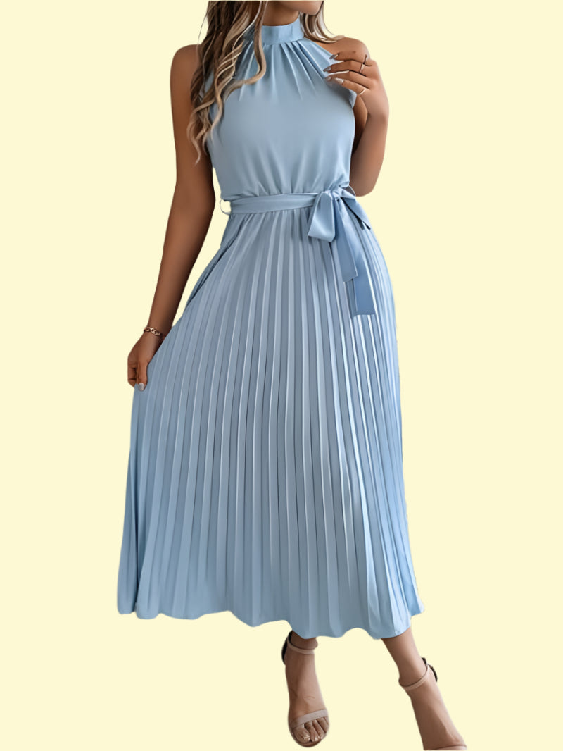 Chic pleated dress with waist tie for women