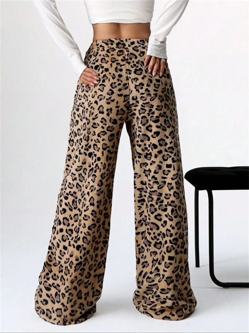 WestCloset Leopard Wide Leg Plush Pants
