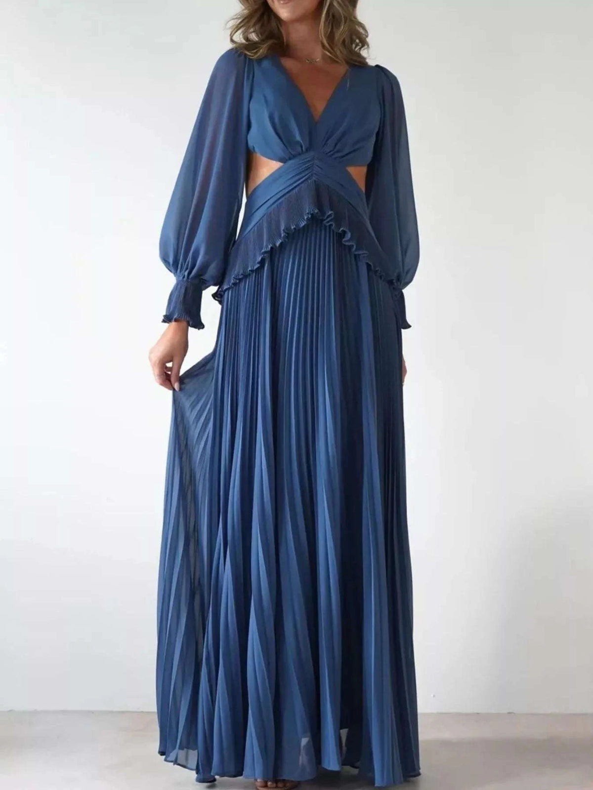 Backless Pleated Long Sleeve Maxi Dress WESTCLOSET