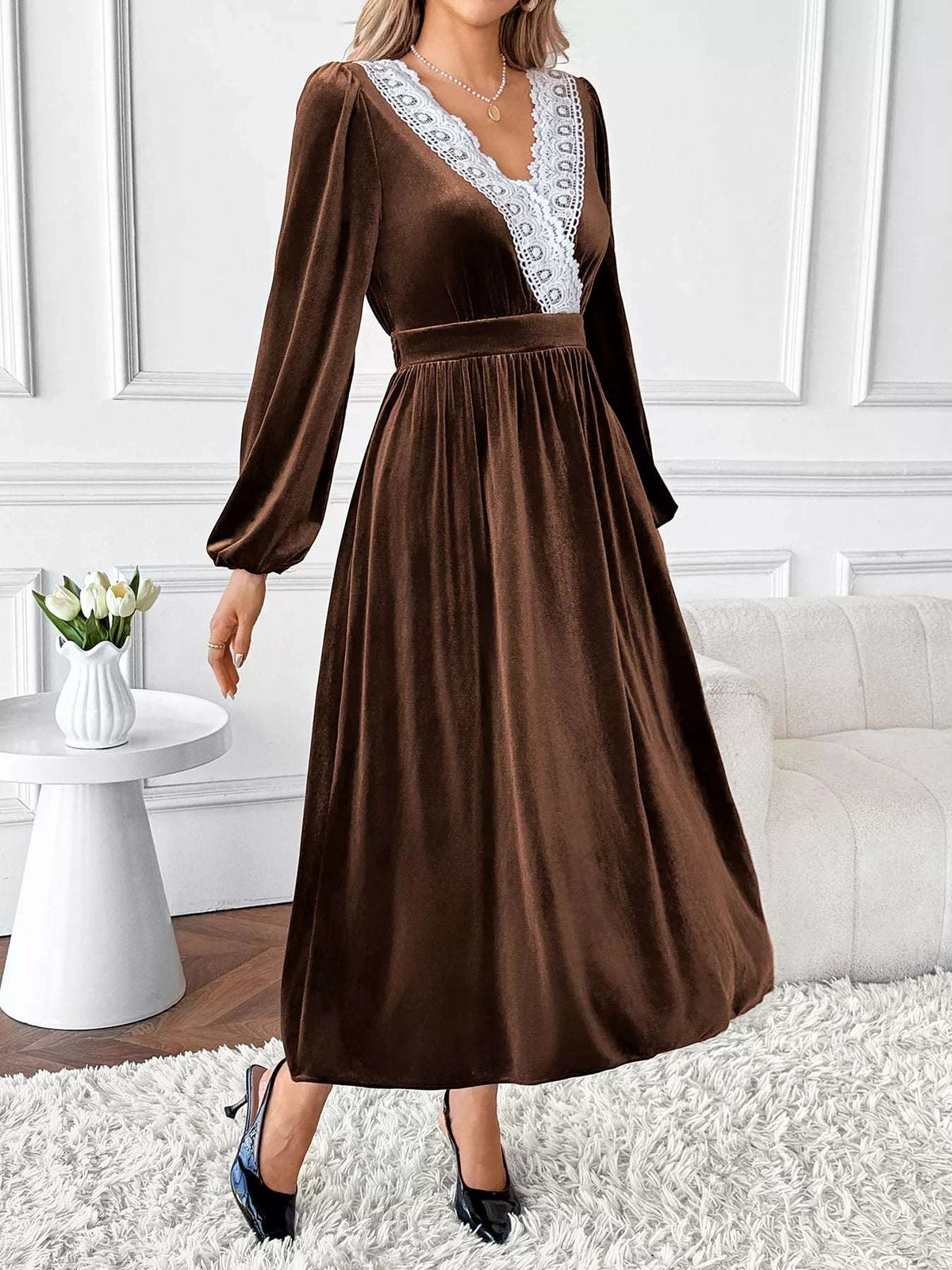 Velvet A-Line Dress with Lace Trim WESTCLOSET