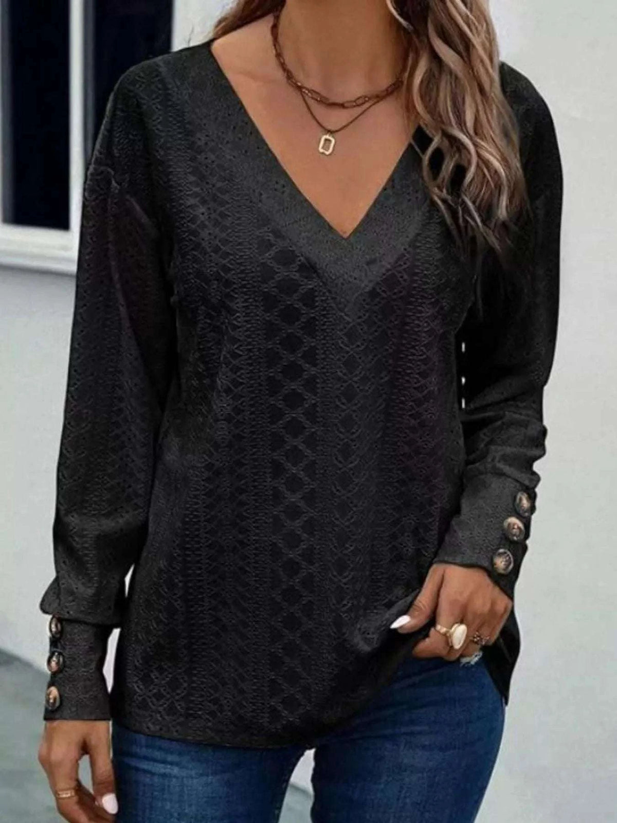 Eyelet V-Neck Long Sleeve T-Shirt WESTCLOSET