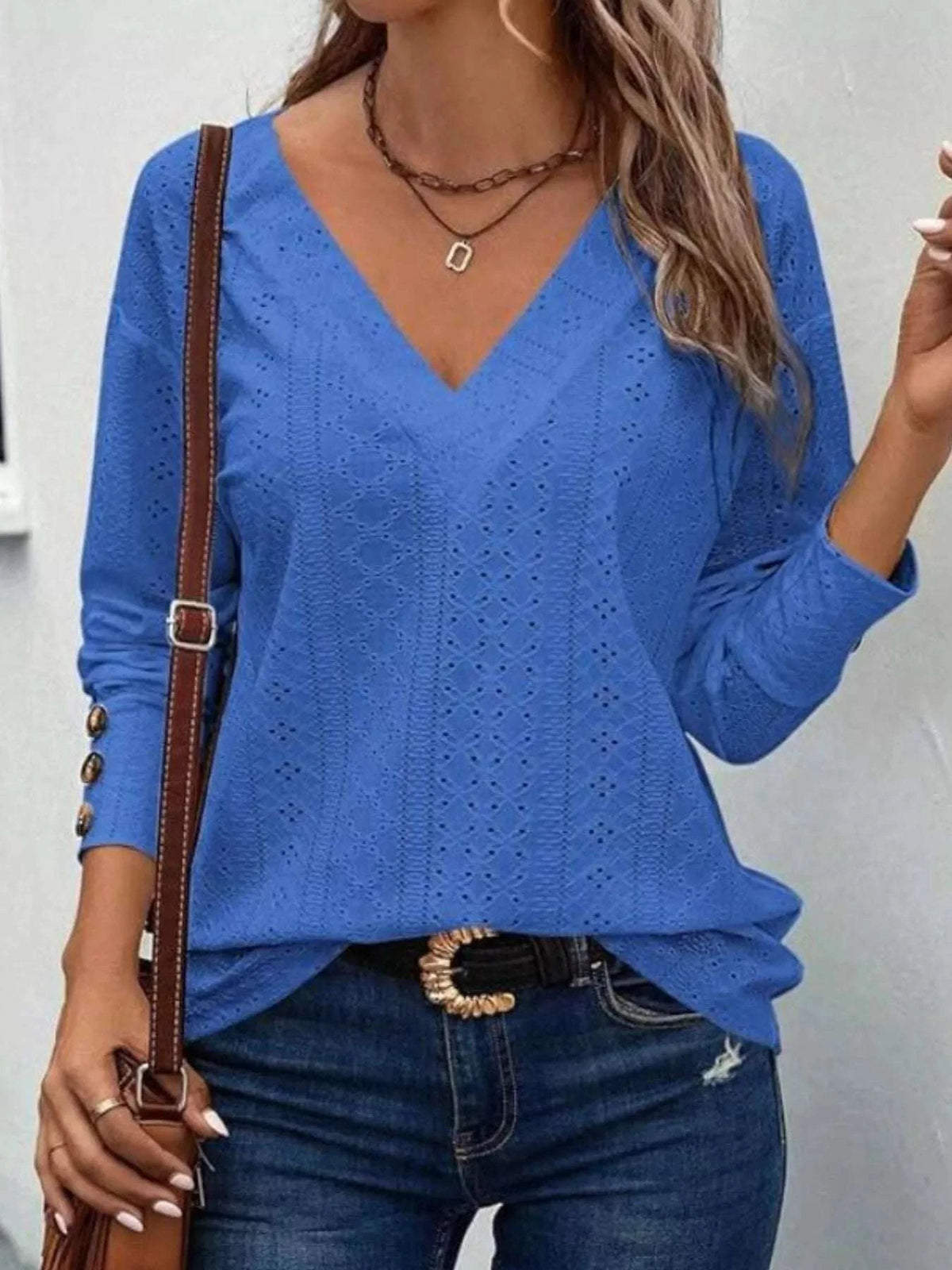 Eyelet V-Neck Long Sleeve T-Shirt WESTCLOSET