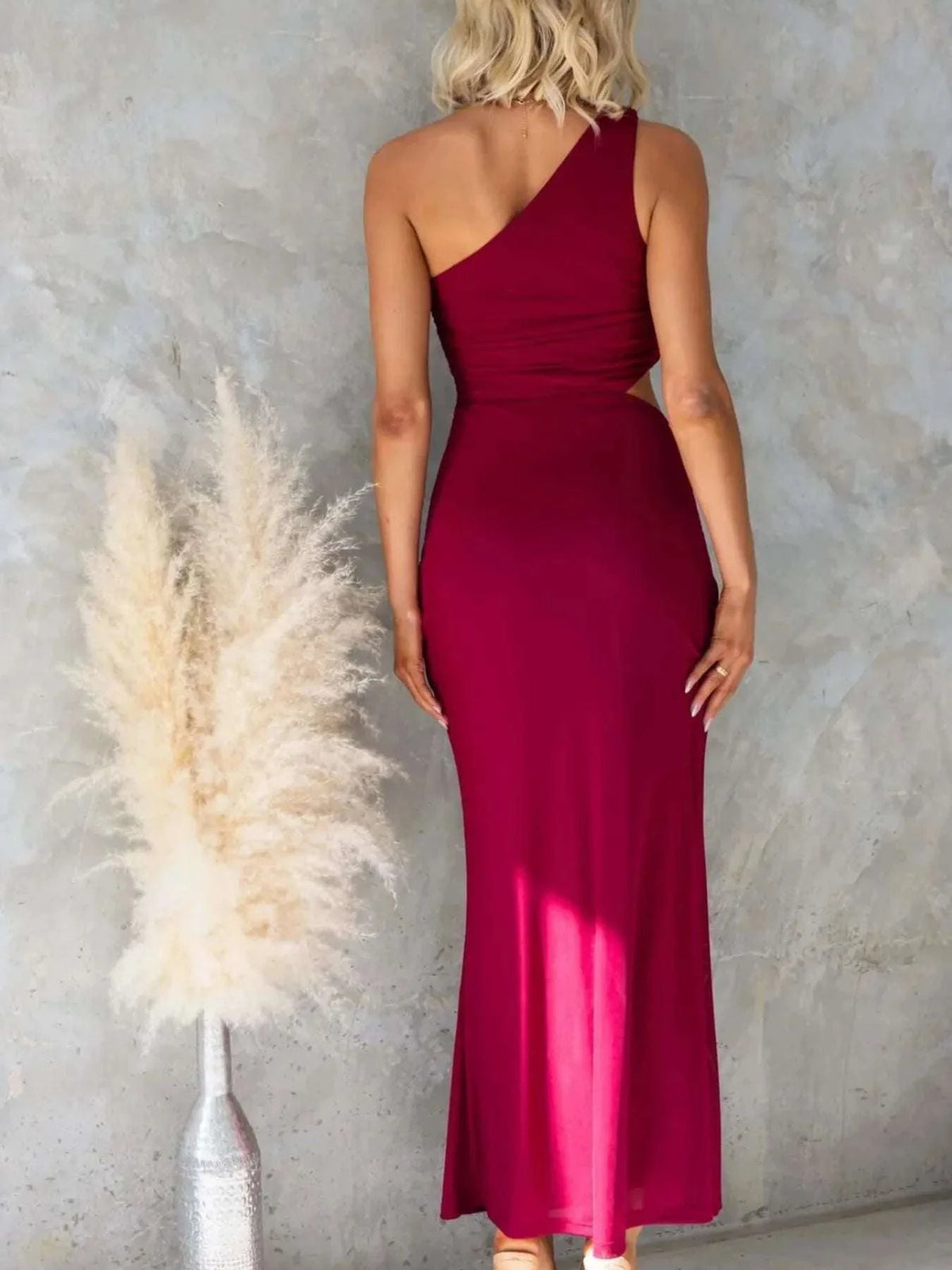 One-Shoulder Cutout Bodycon Maxi Dress WESTCLOSET