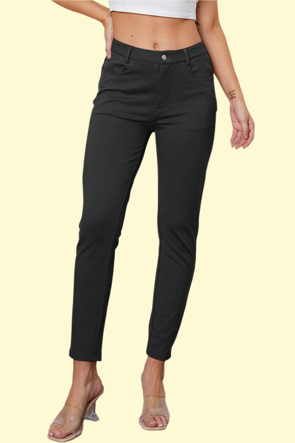 woman in gray stretchy yoga pants
