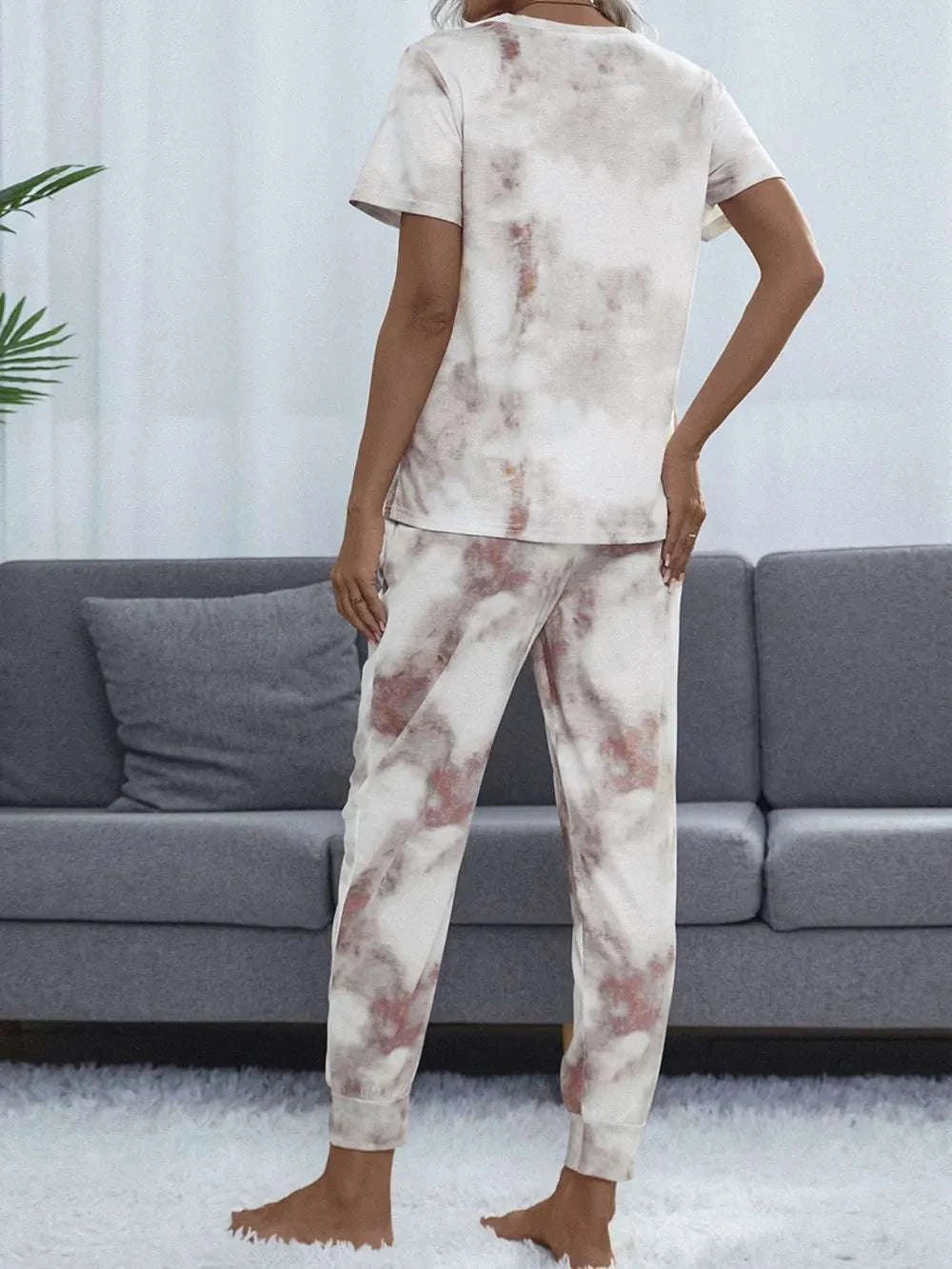 Back view of women’s tie-dye co-ord lounge set
