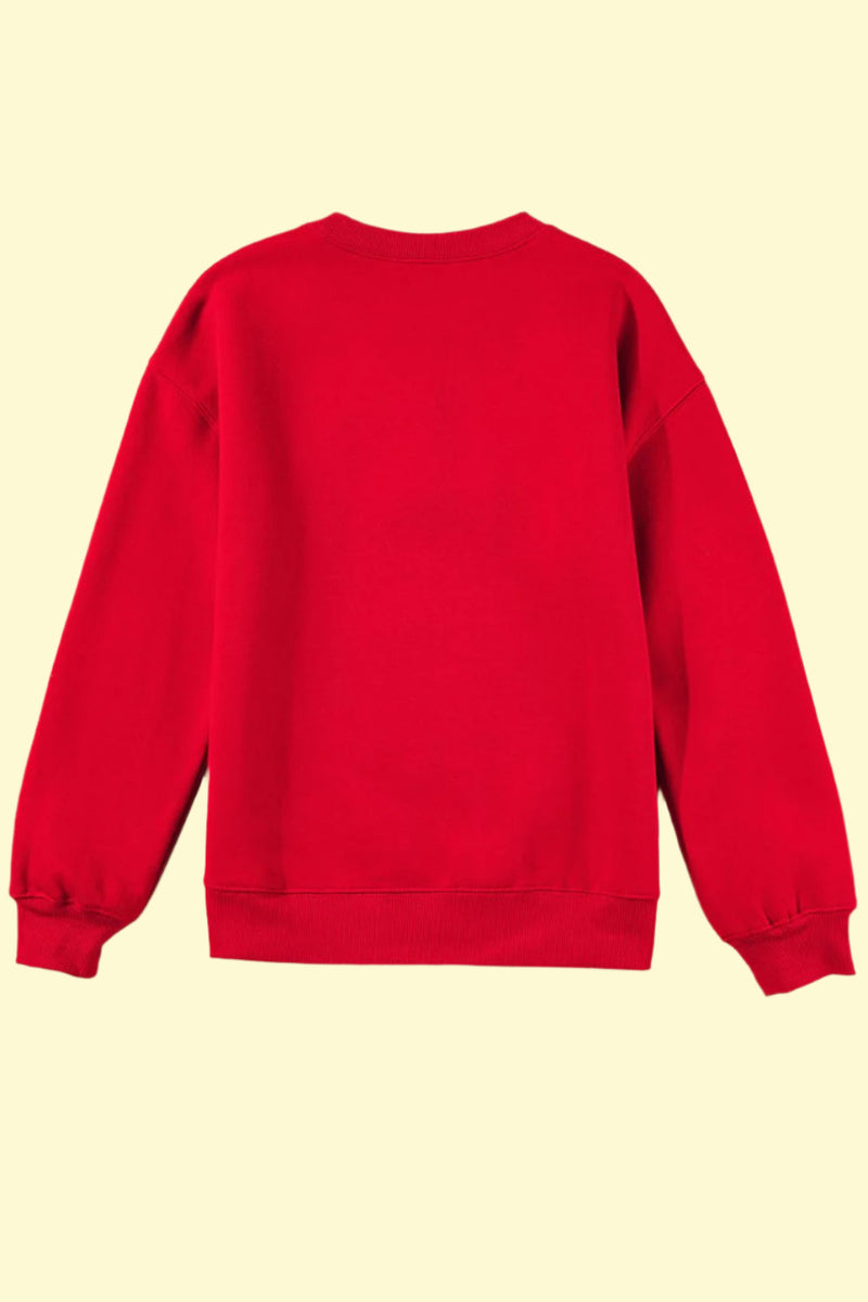 Comfortable XOXO sweatshirt for women’s casual outings
