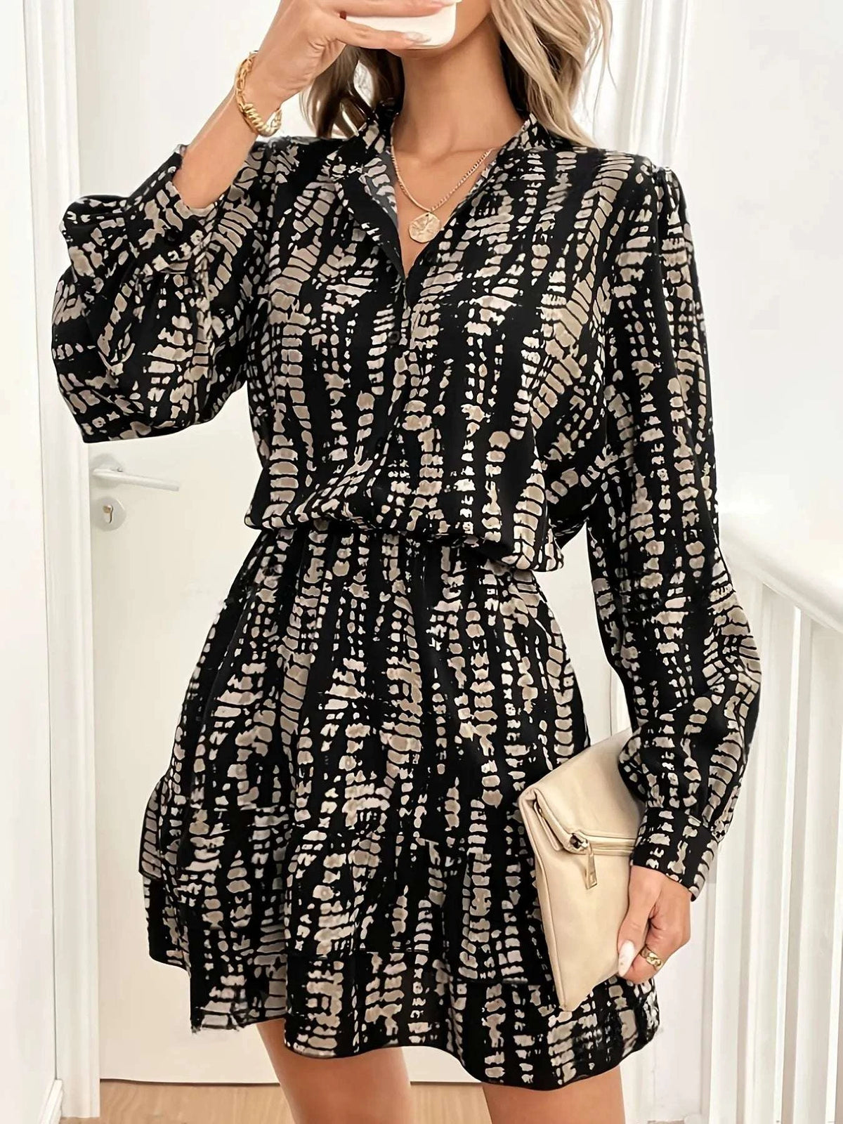 Long sleeve mini dress women black tie-dye design