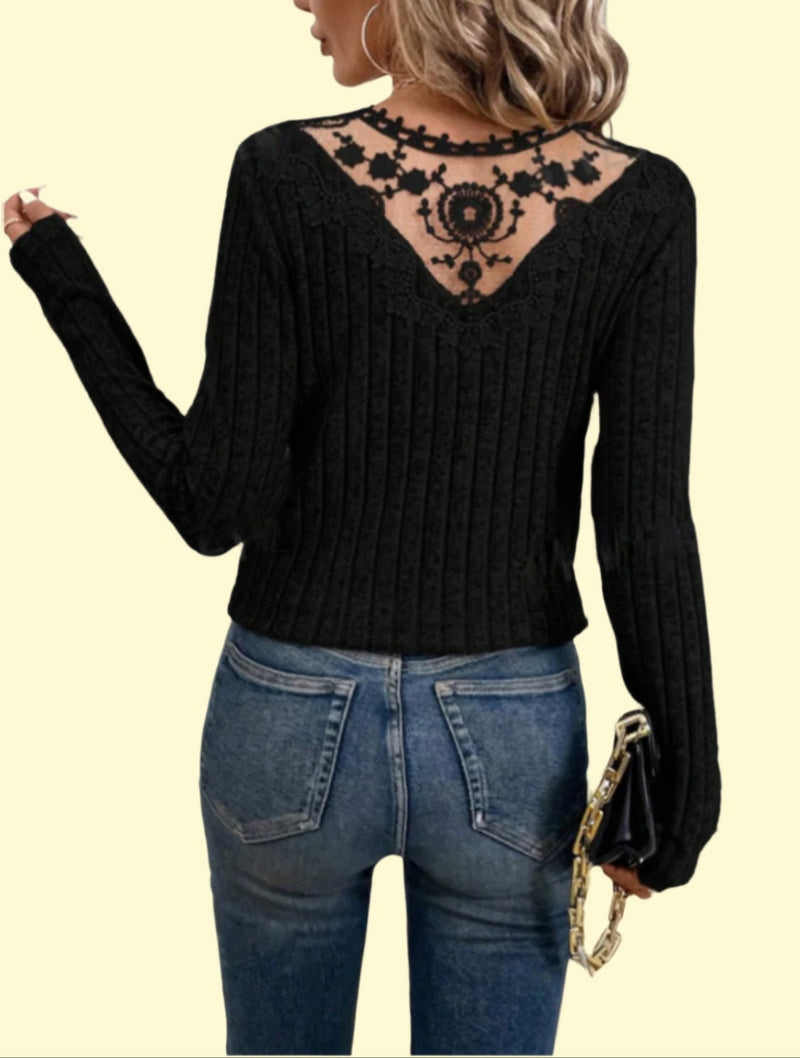 Stretchy V-neck long sleeve t-shirt with lace details