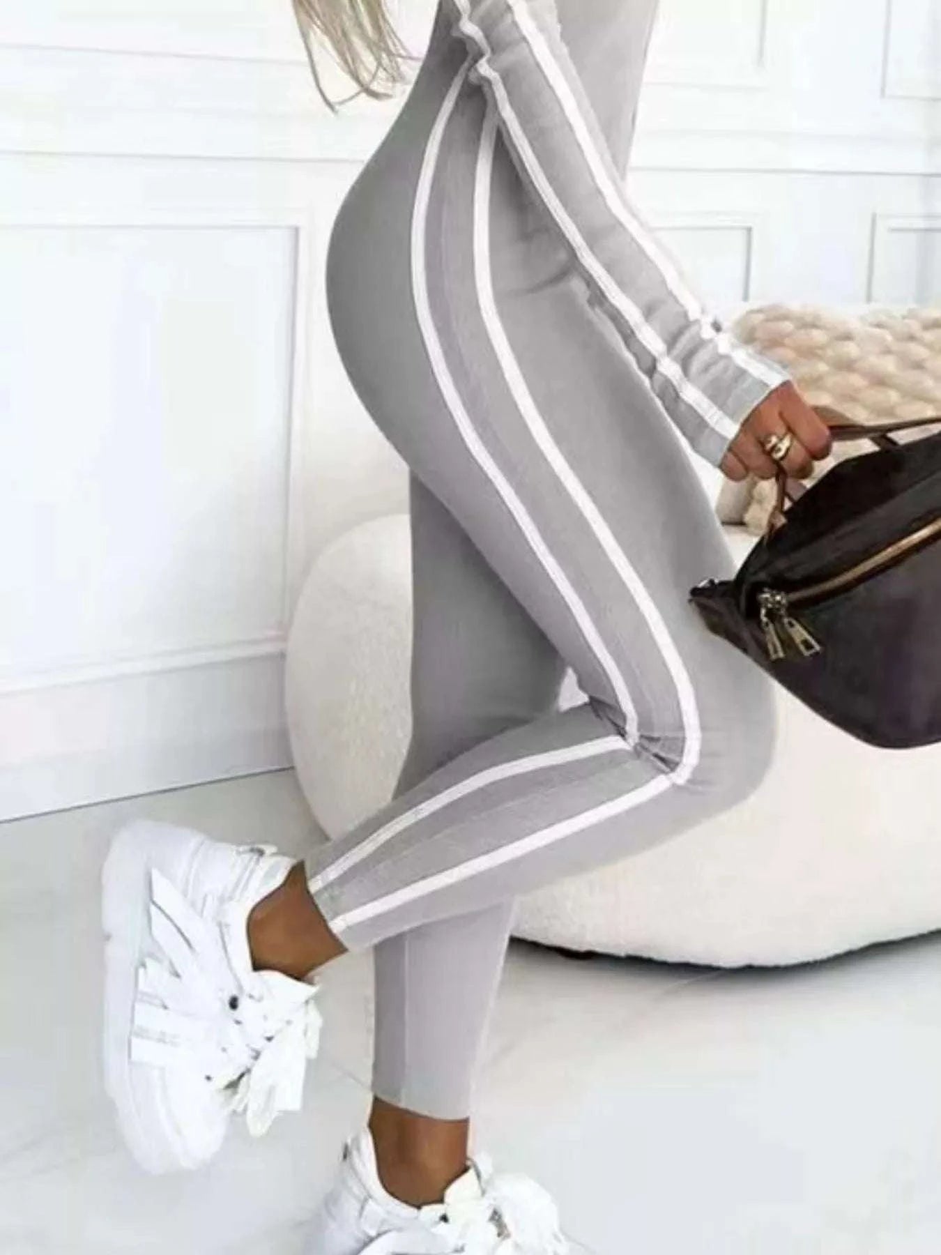 Trendy striped jumpsuit women outfit ideas