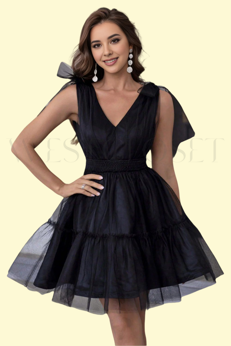 V-neck mesh dress black by WestCloset