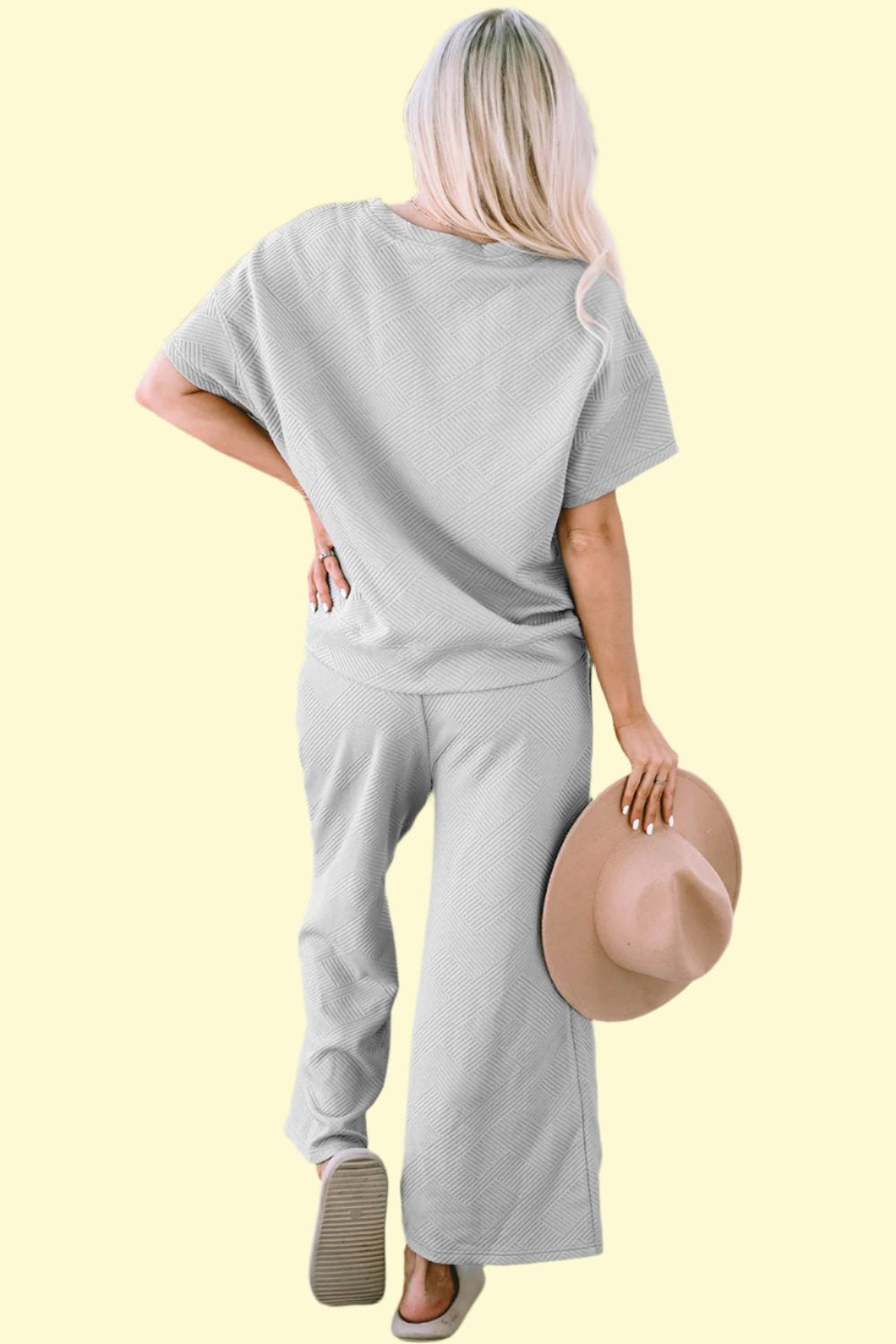 Comfortable and a must-have outfit set for every women's wardrobe