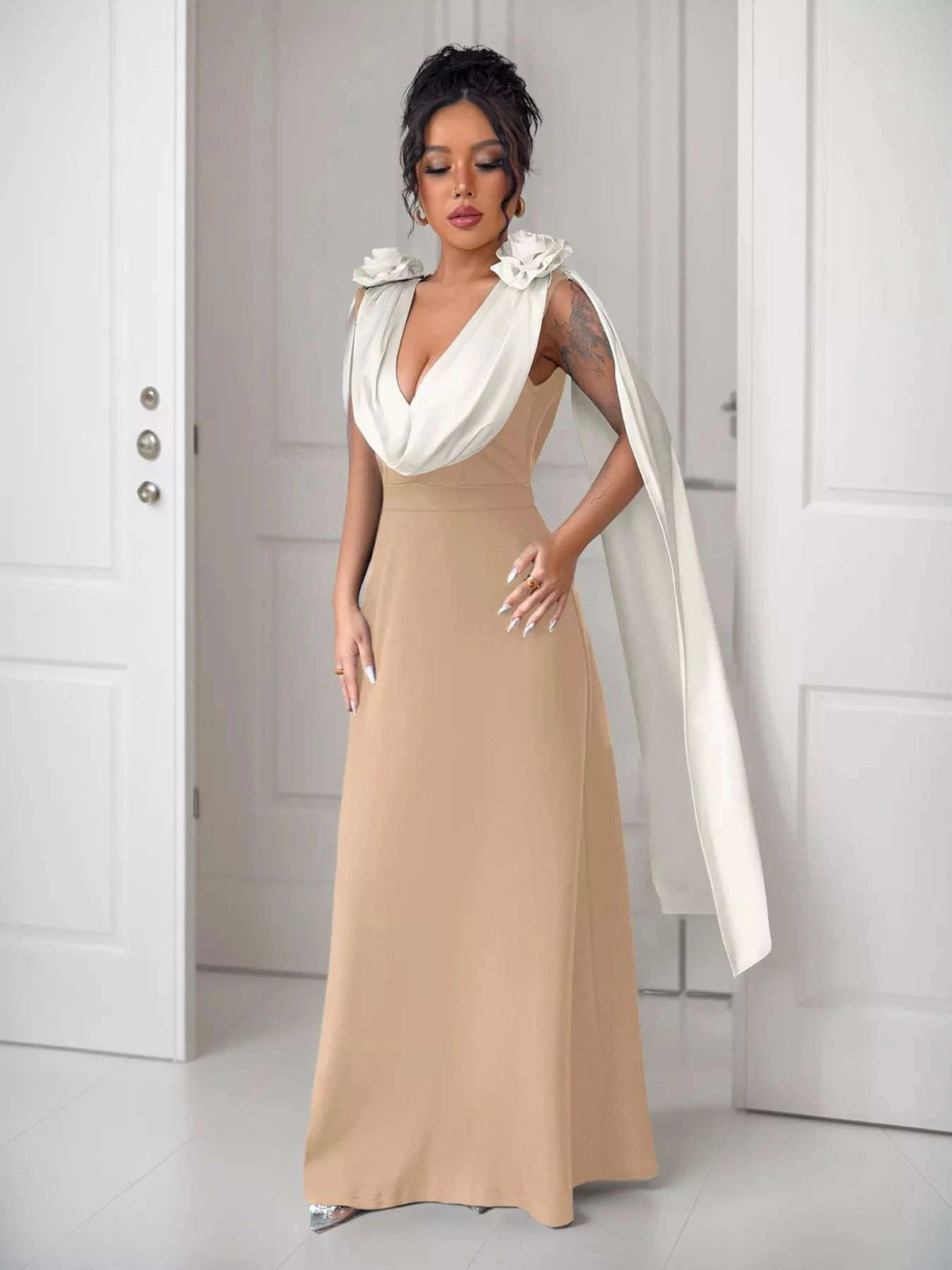 Floral Applique Two Tone Maxi Dress WESTCLOSET