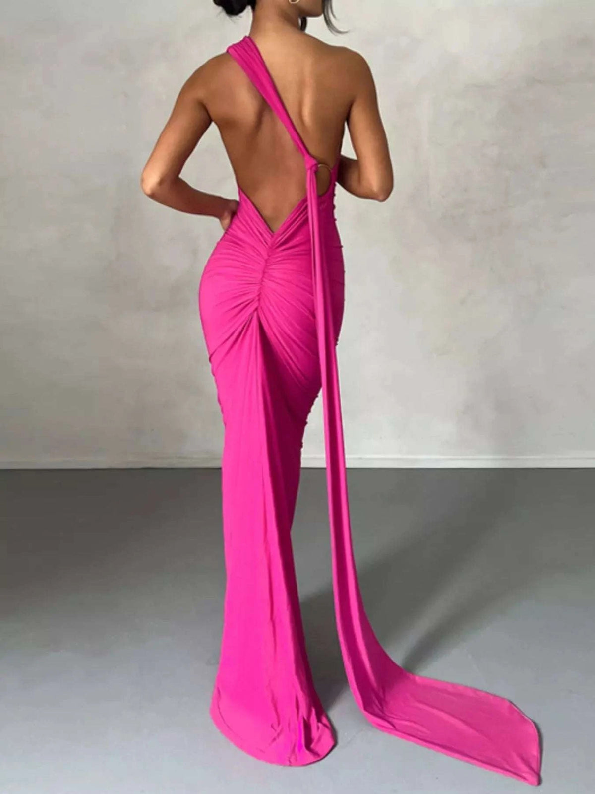 Backless One-Shoulder Ruched Bodycon Maxi Dress WESTCLOSET