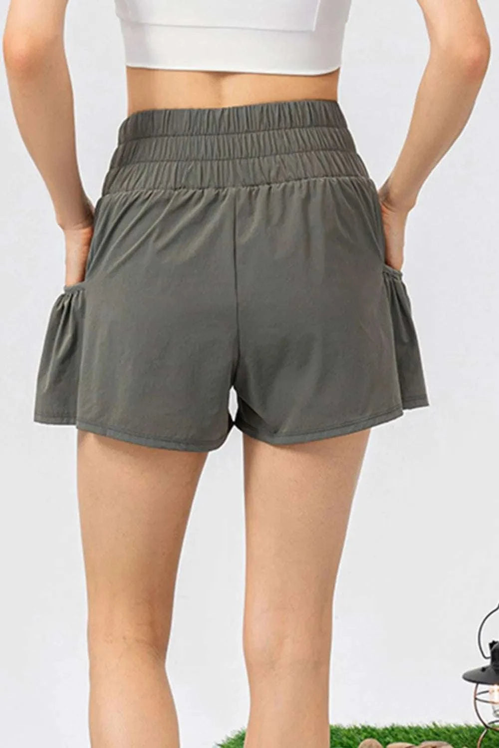 Elastic Waist Pocketed Active Shorts WESTCLOSET