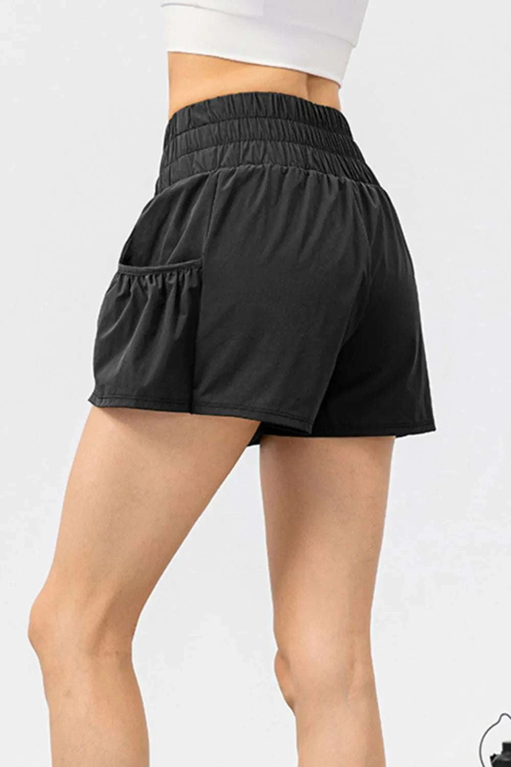 Elastic Waist Pocketed Active Shorts WESTCLOSET