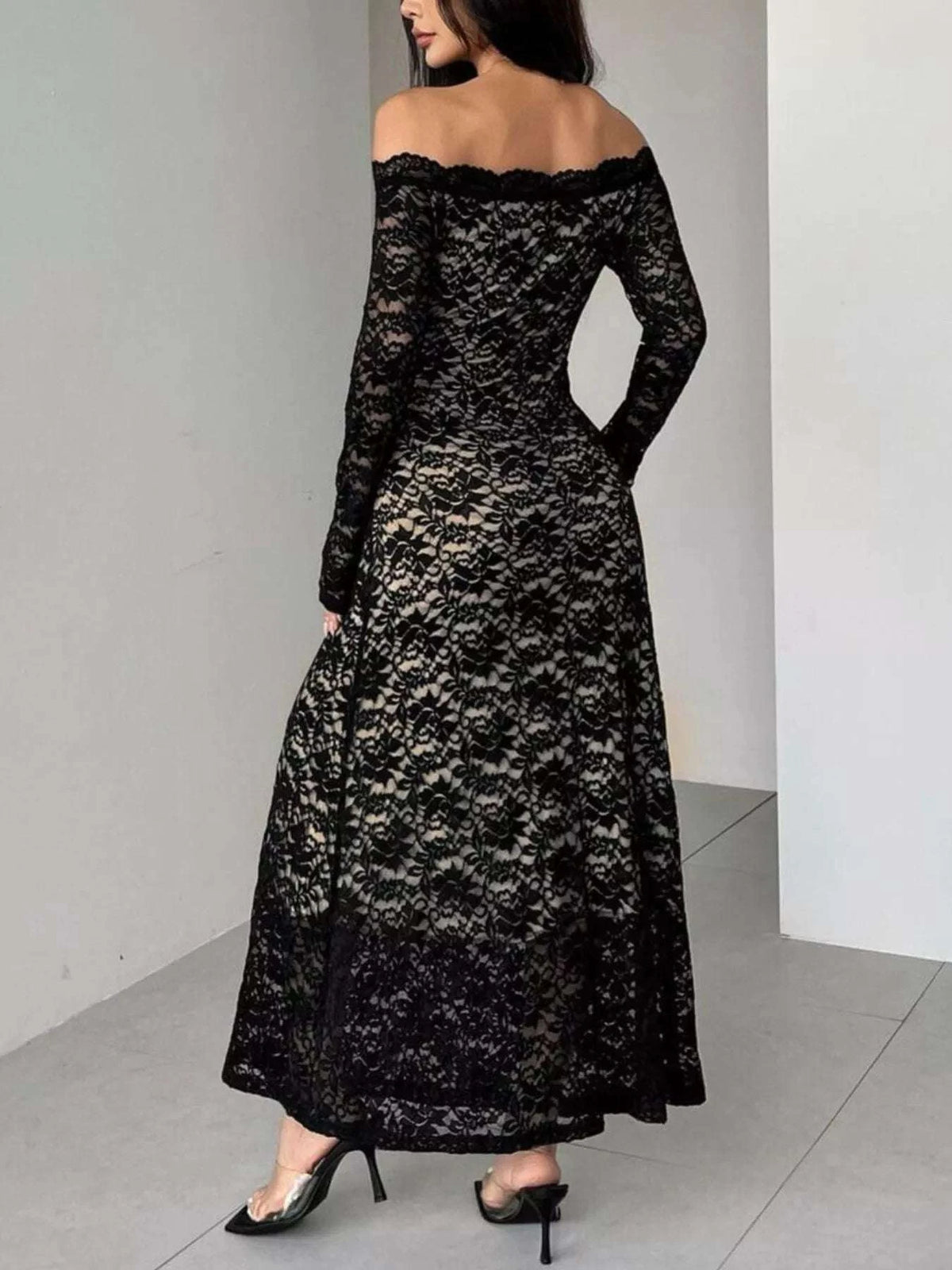 Off-Shoulder Lace Maxi Dress WESTCLOSET
