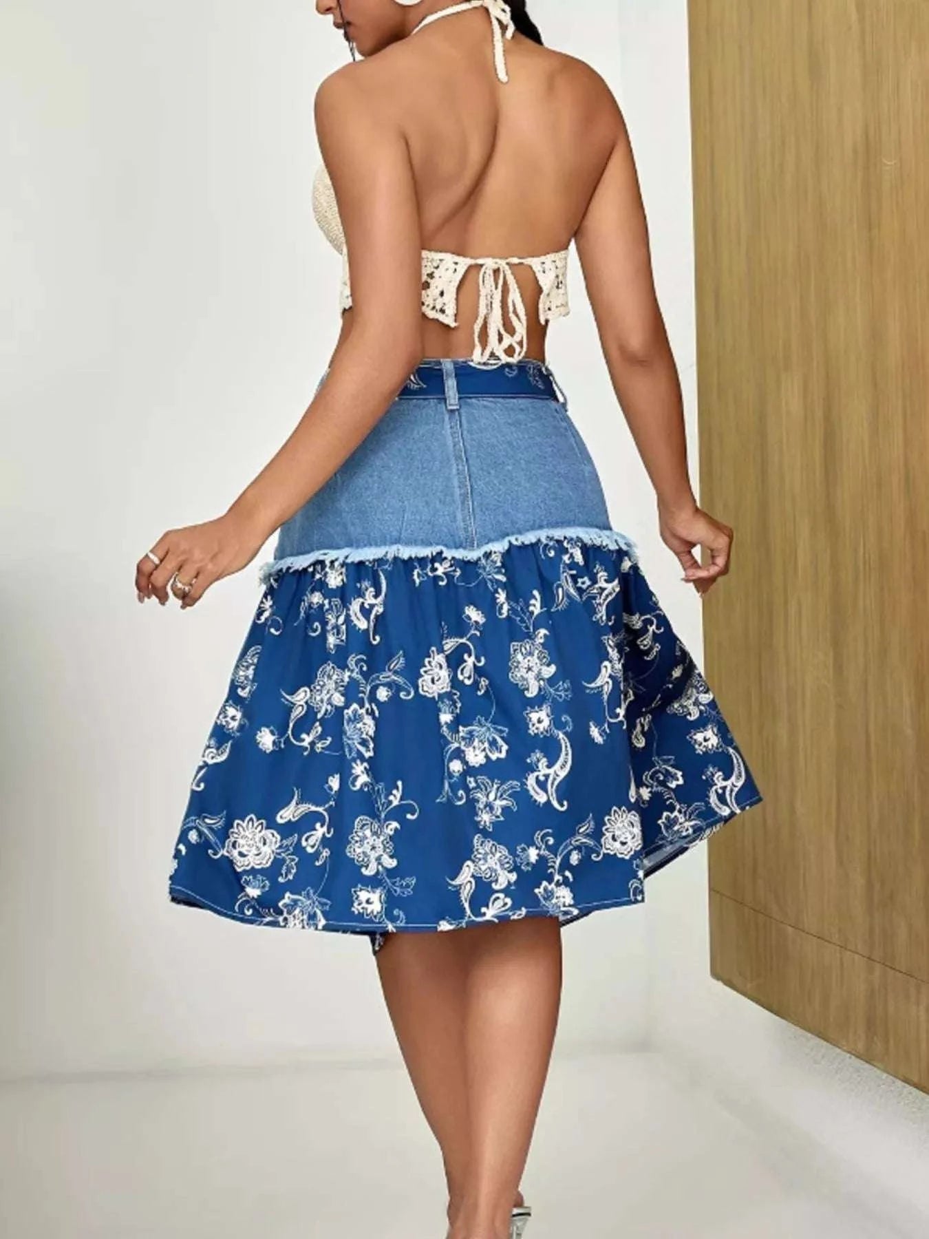 Floral Denim Skirt with Frayed Hem Detail WESTCLOSET