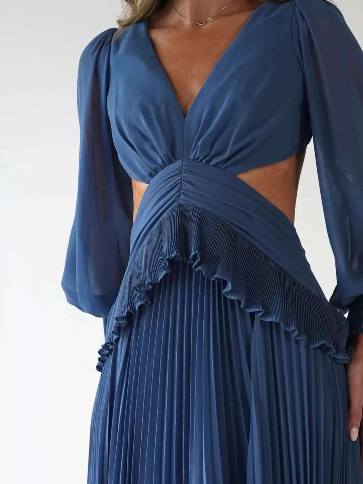 Backless Pleated Long Sleeve Maxi Dress WESTCLOSET