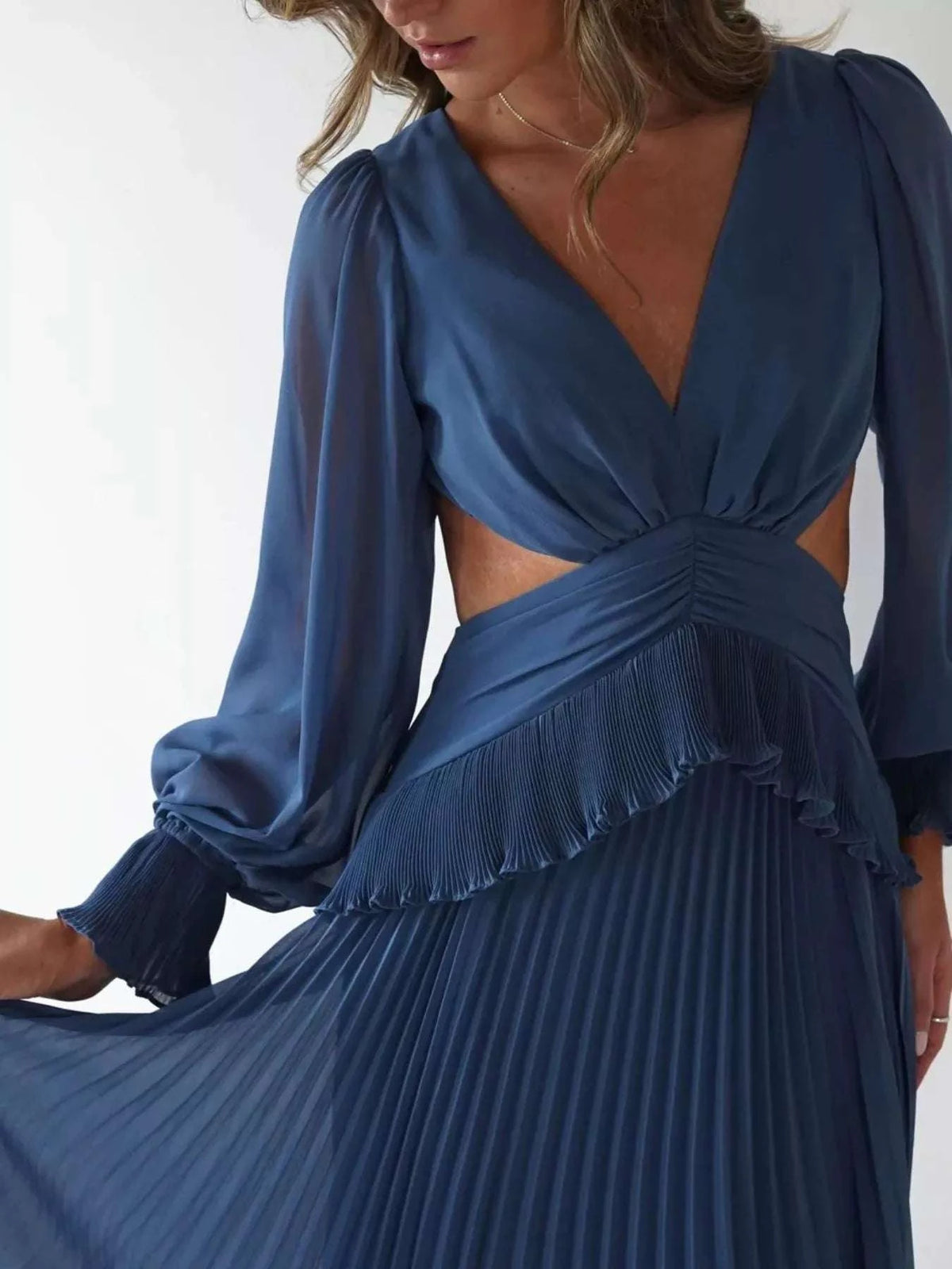 Backless Pleated Long Sleeve Maxi Dress WESTCLOSET