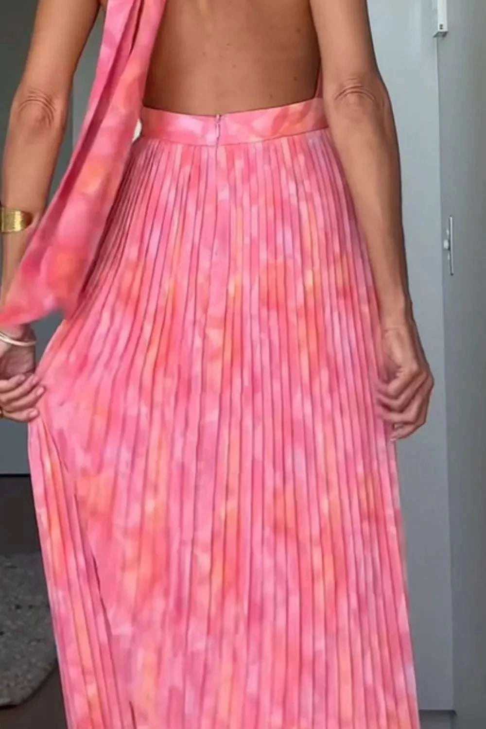Halter Neck Pleated Maxi Dress WESTCLOSET
