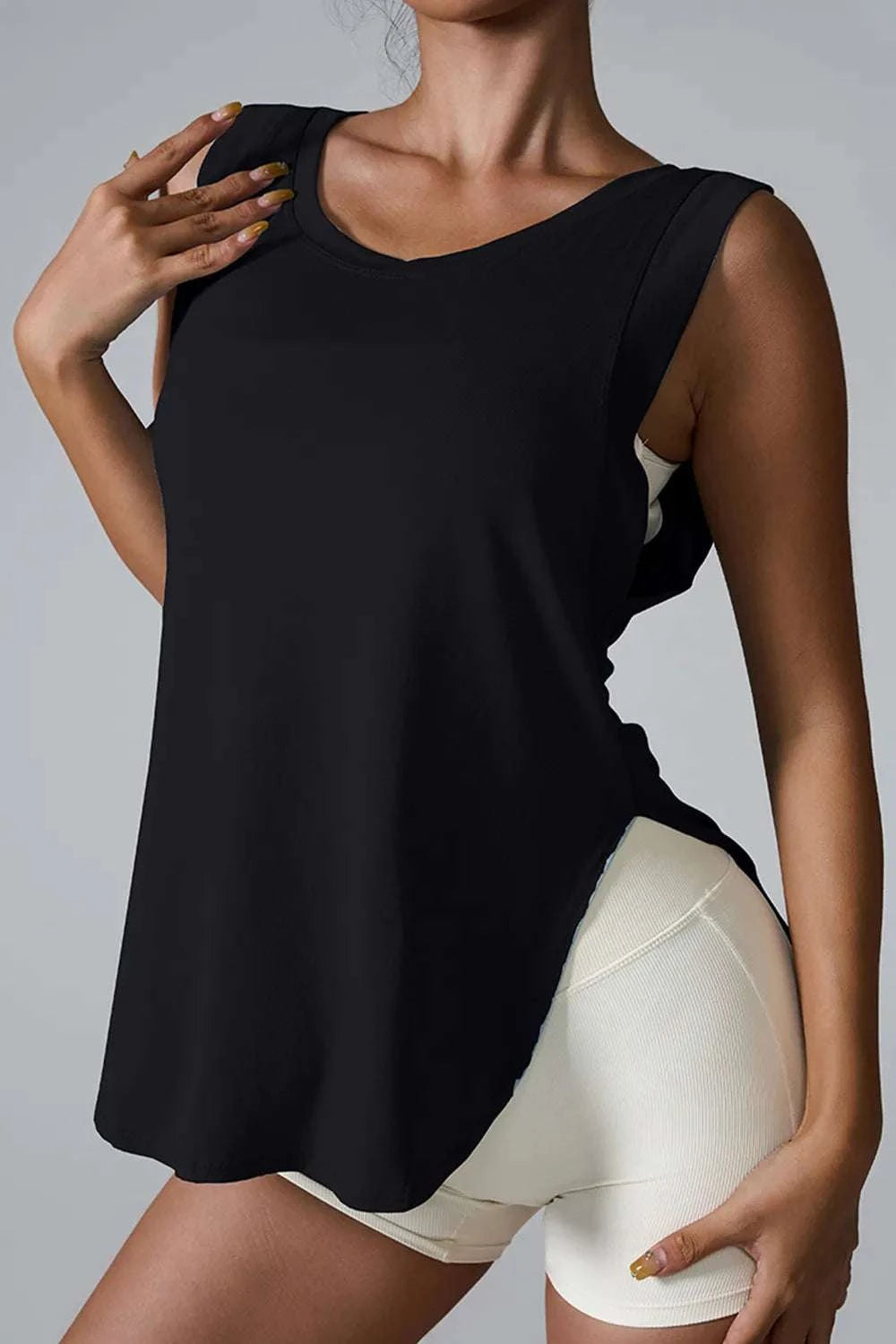 Slit Round Neck Active Tank WESTCLOSET