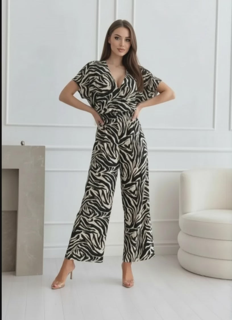 Wide leg jumpsuit with pockets women fashion